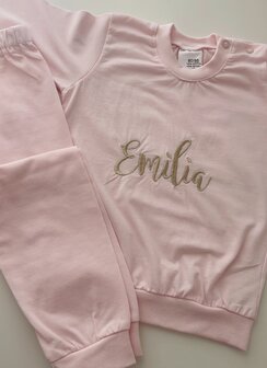 2 delige pyjama set gepersonaliseerd roze